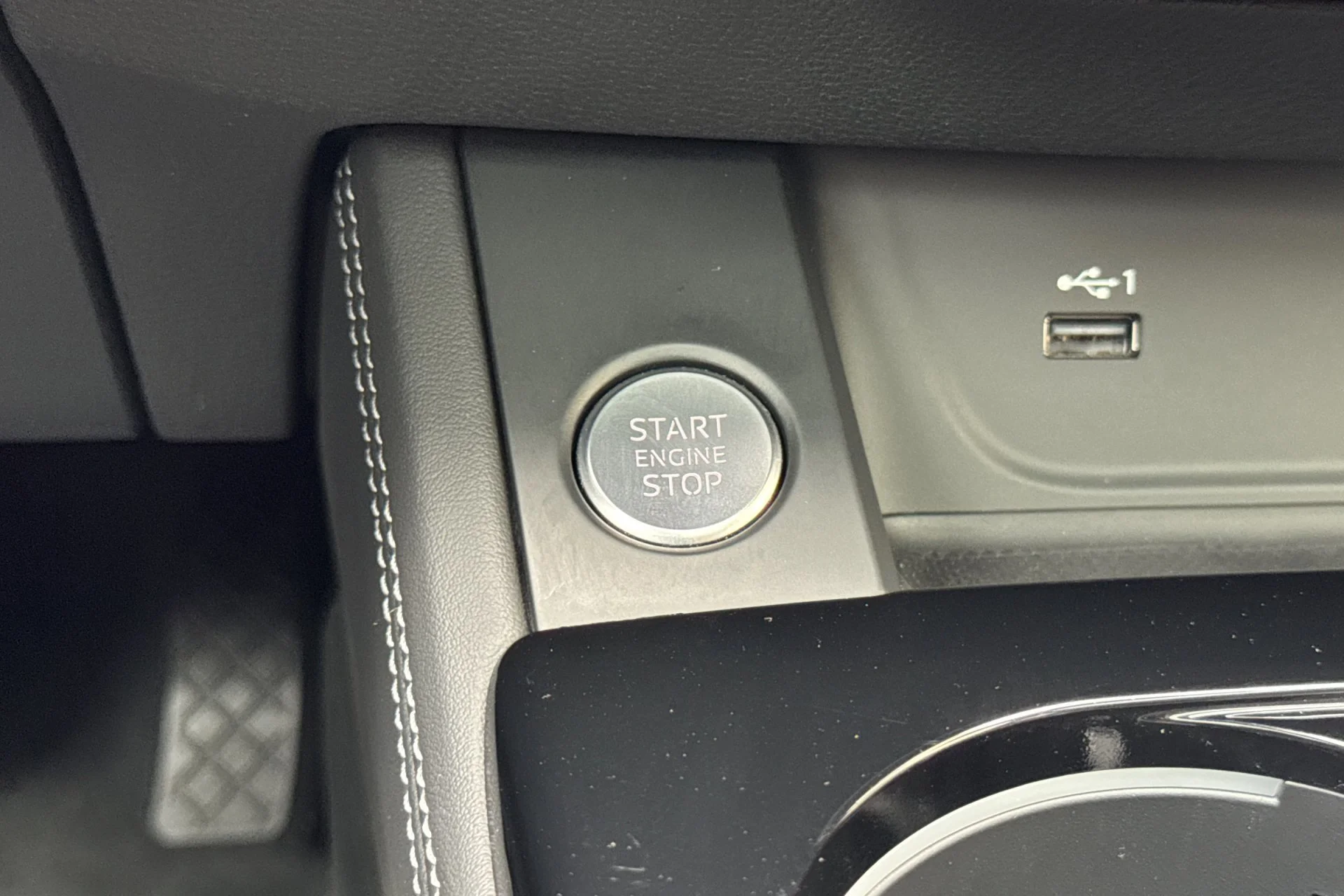 Used 2022 Manhattan Gray Metallic Audi Premium Plus 40 TFSII Quattro image 24