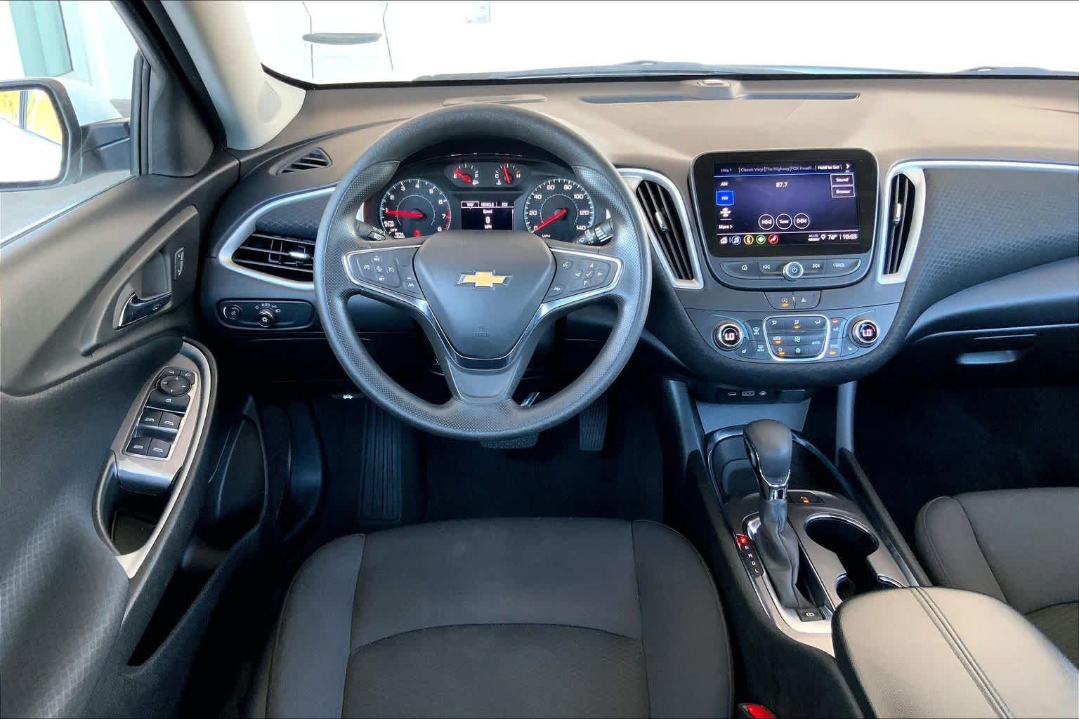 2024 Chevrolet Malibu 1LT - Photo 6