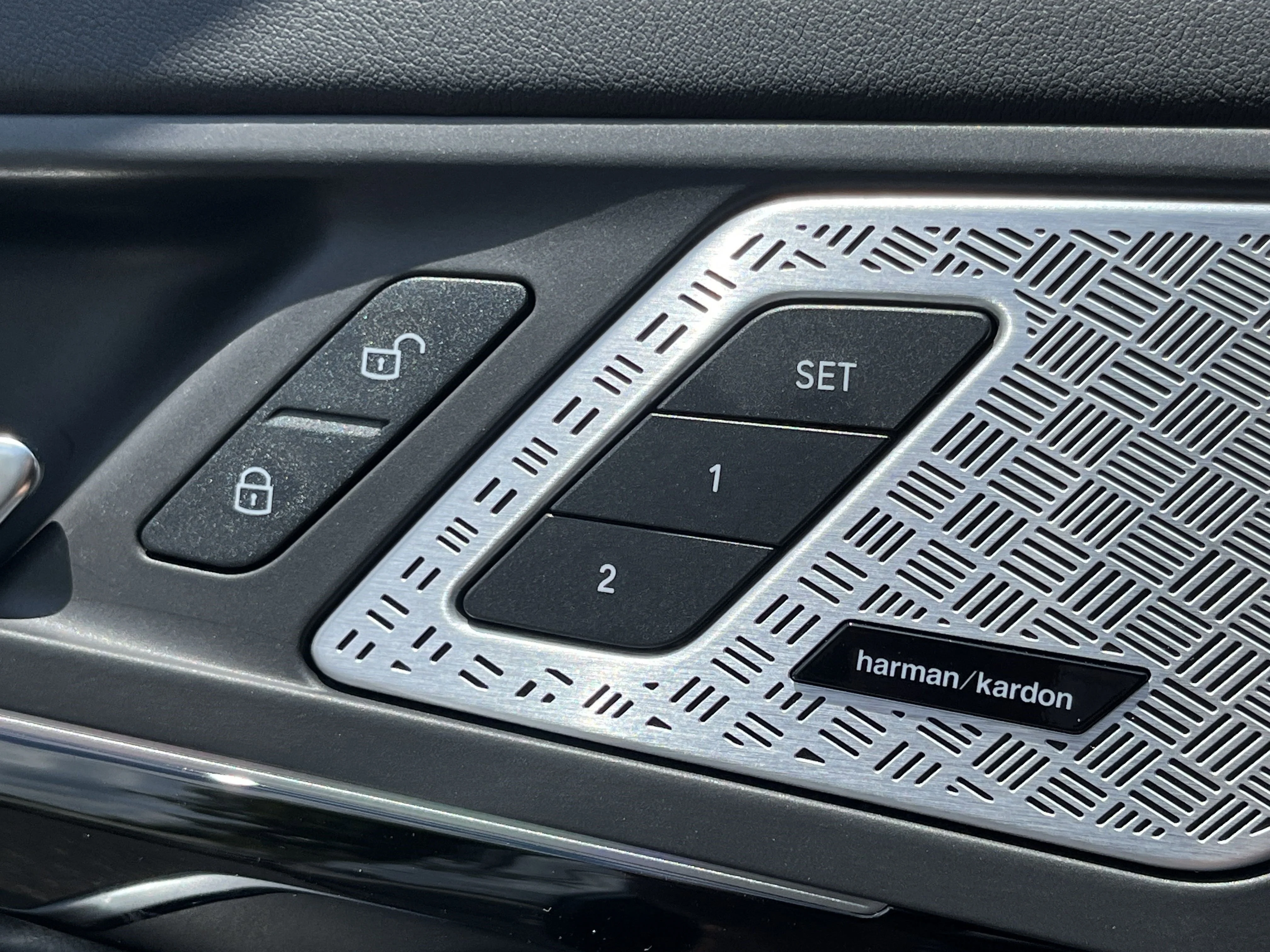 2025 BMW X1 XDrive28i - Photo 18