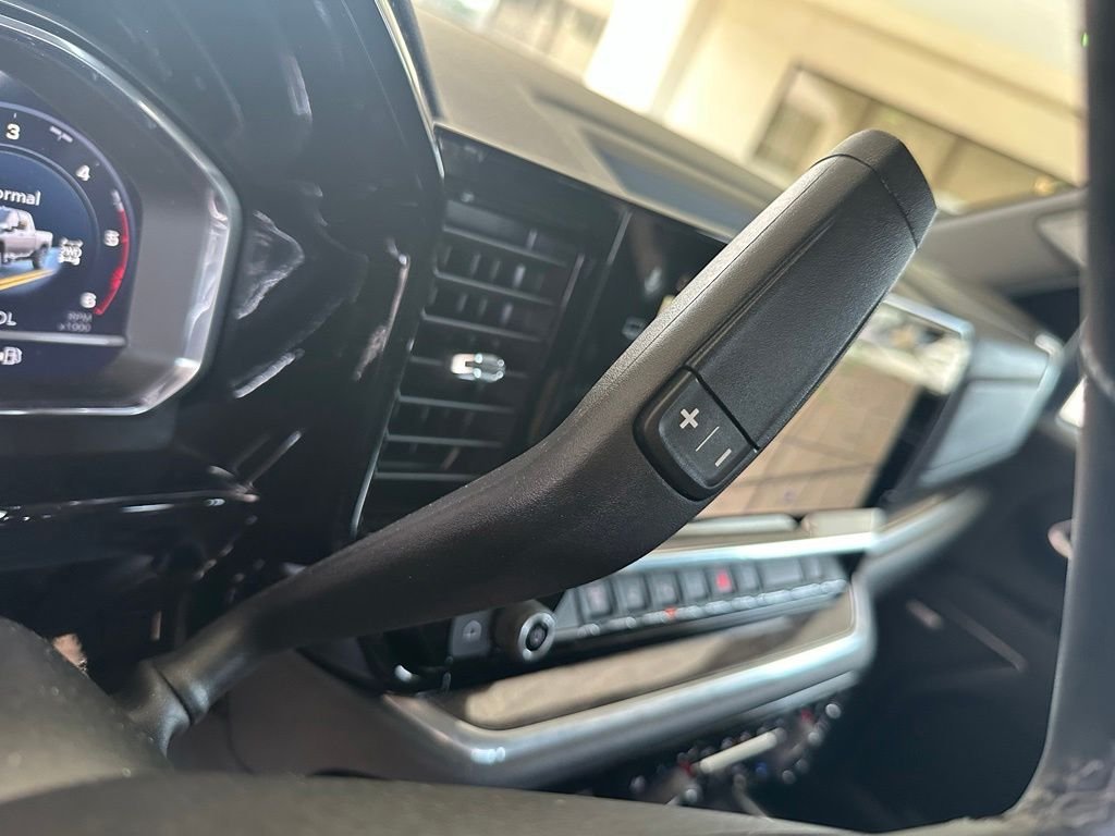 Used 2025 White Chevrolet LTZ image 24