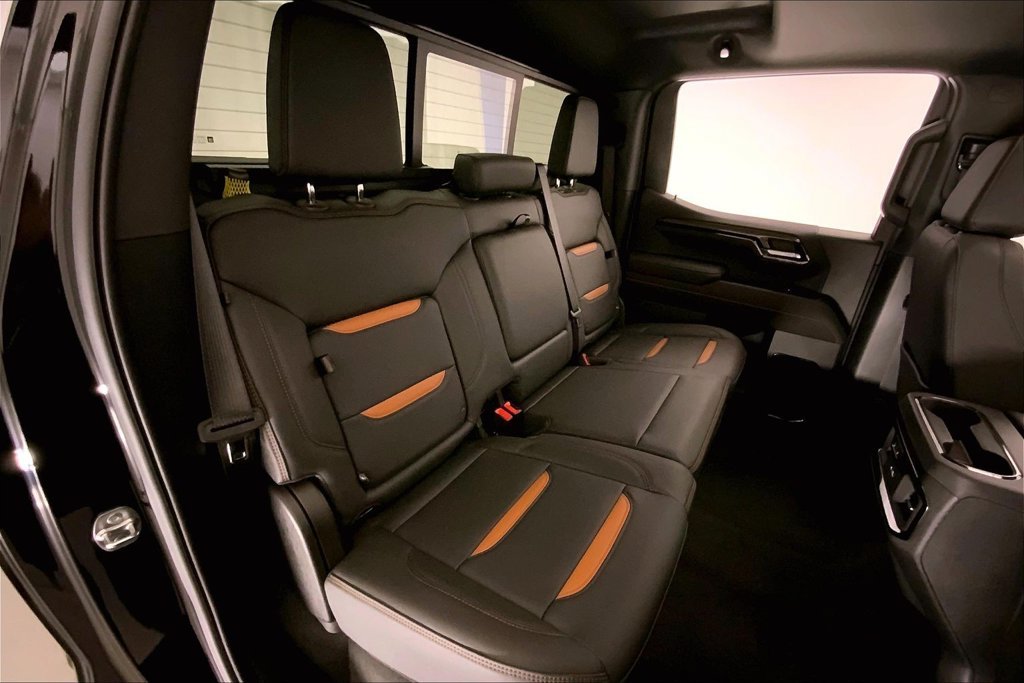 Used 2026 Onyx Black GMC AT4 image 15