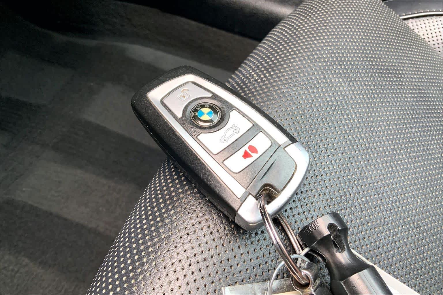 Used 2015 Orion Silver Metallic BMW 640i image 13