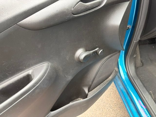 Used 2019 Caribbean Blue Metallic Chevrolet LS image 15