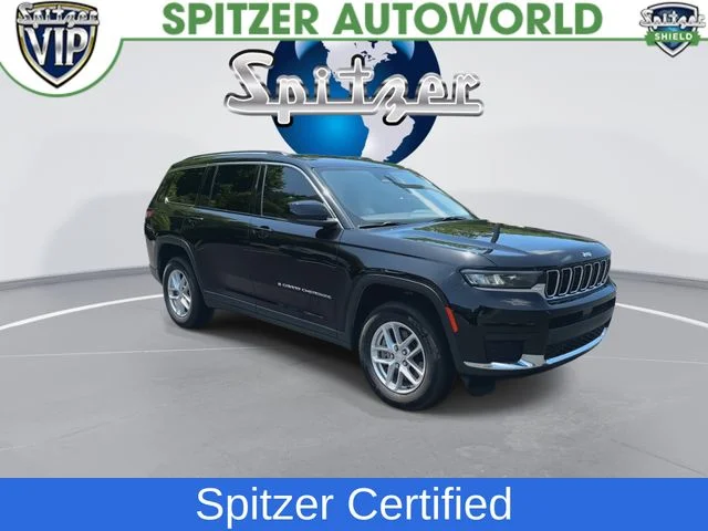 Used 2023 Black Jeep Laredo image 2
