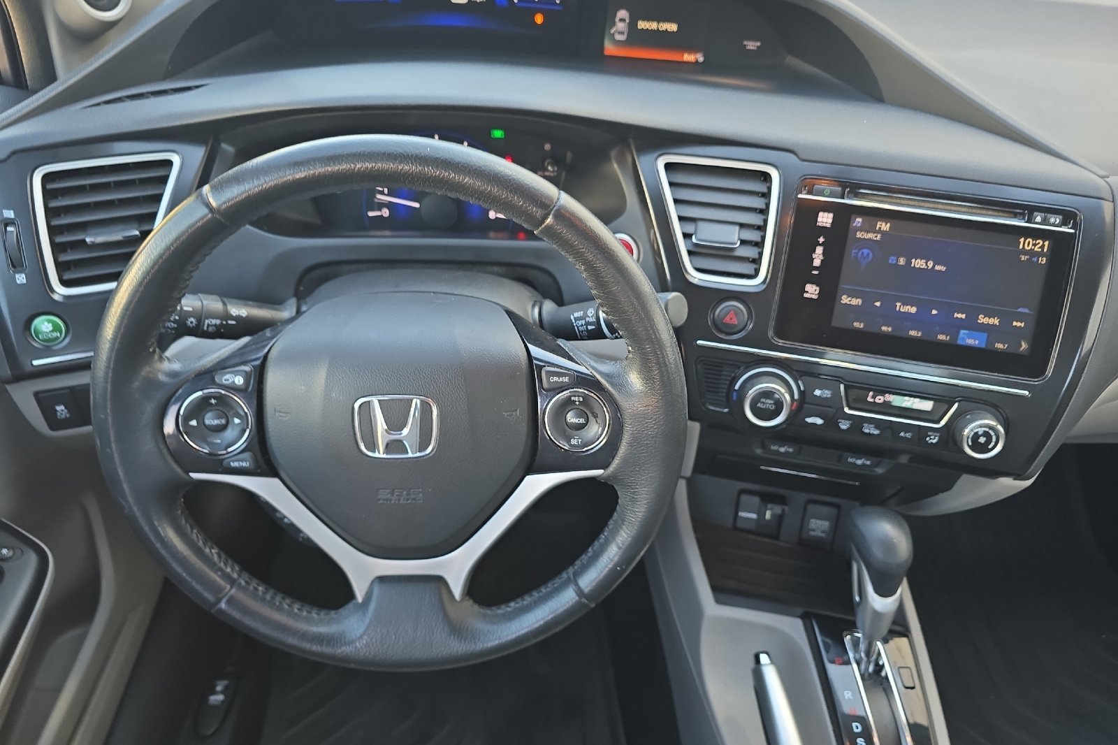 Used 2015 Gray Honda EX-L image 12