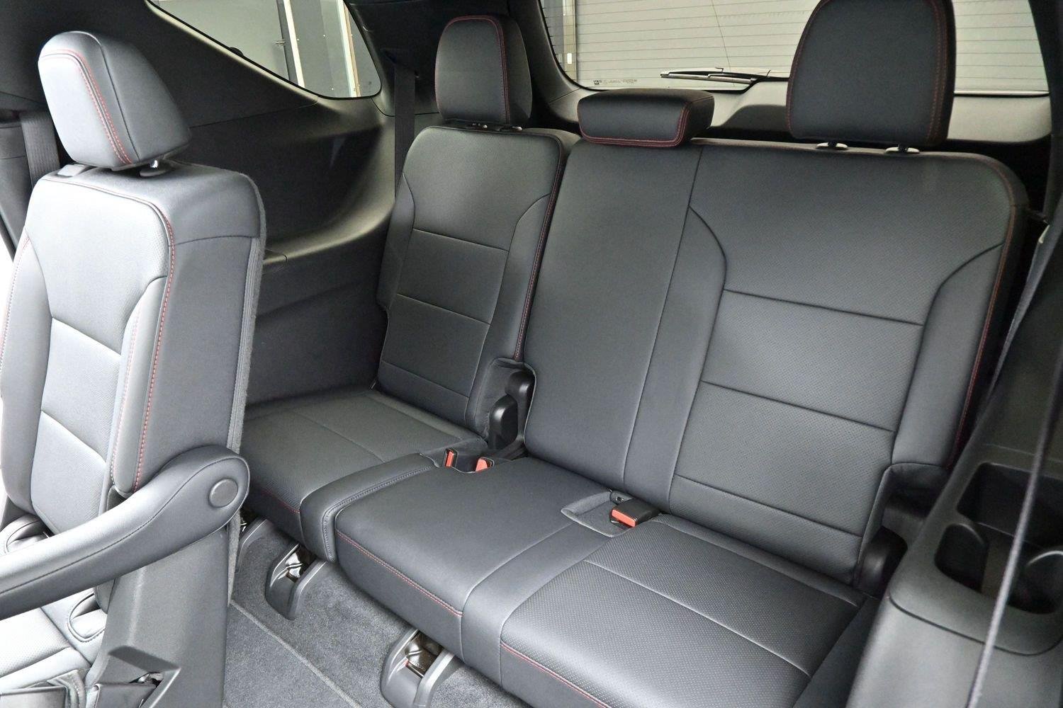 Used 2024 Radiant Red Tintcoat Chevrolet Z71 image 30