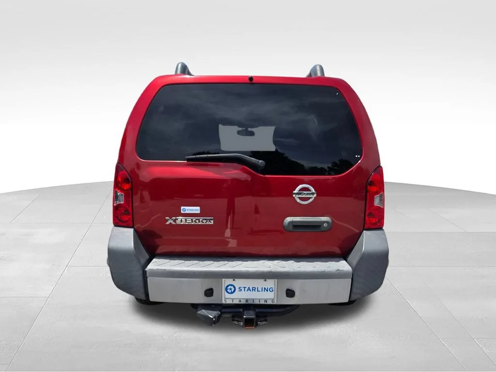 Used 2015 Red Nissan X image 36