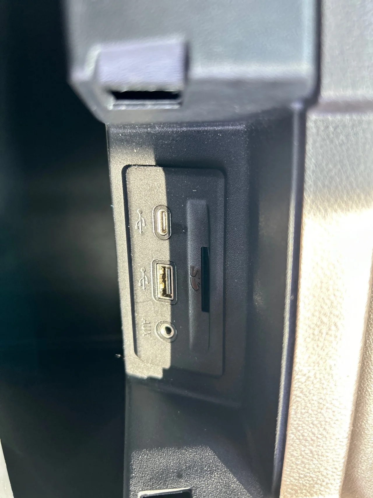 Used 2021 DARK SKY METALLIC GMC SLT image 16