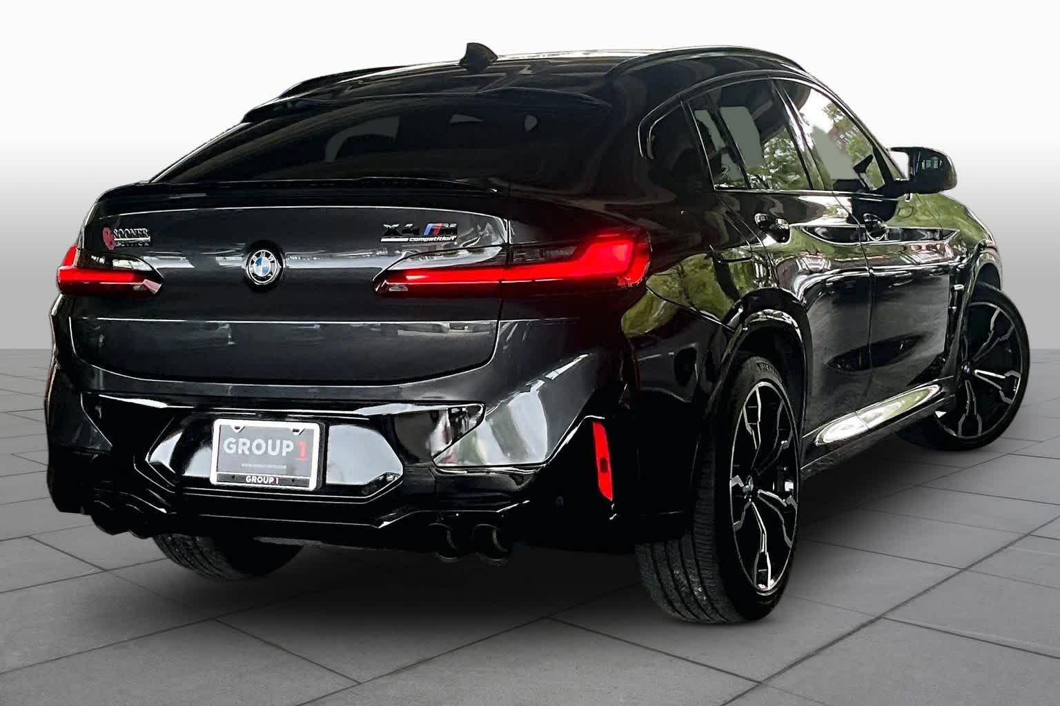 Used 2023 Dark Graphite Metallic BMW  image 12