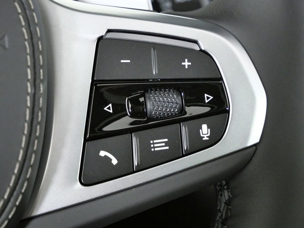 Used 2026 Alpine White BMW xDrive50e image 43
