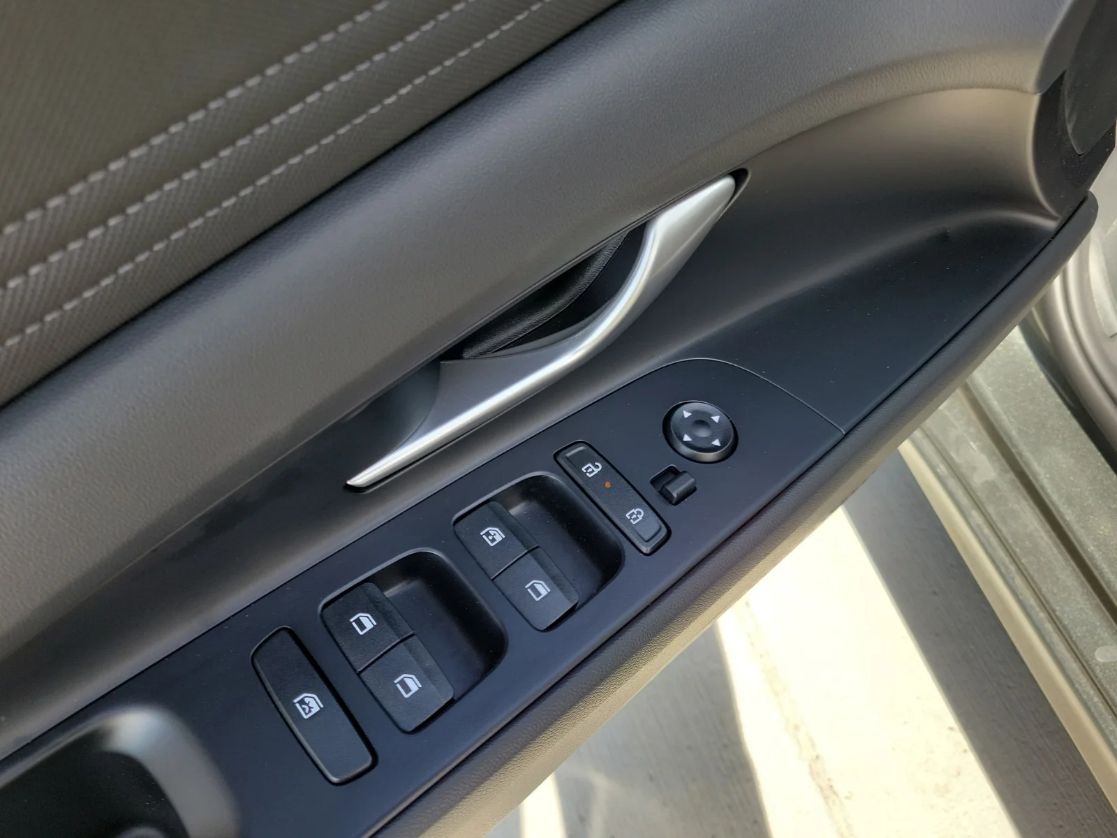 New 2026 Amazon Gray Hyundai Limited (IVT) 4dr Sedan image 11