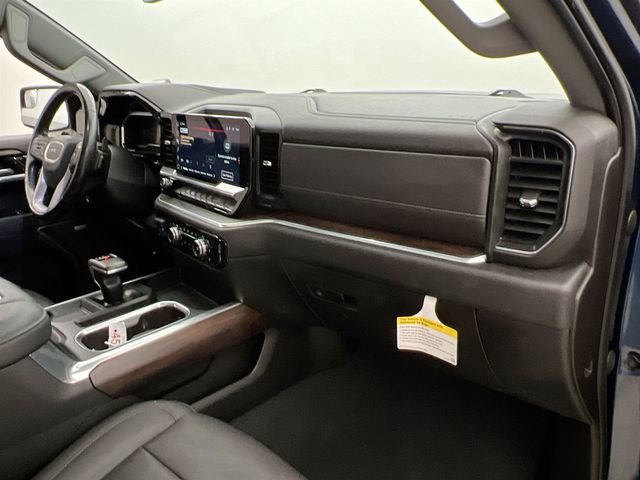 2022 GMC Sierra 1500 SLT - Photo 13