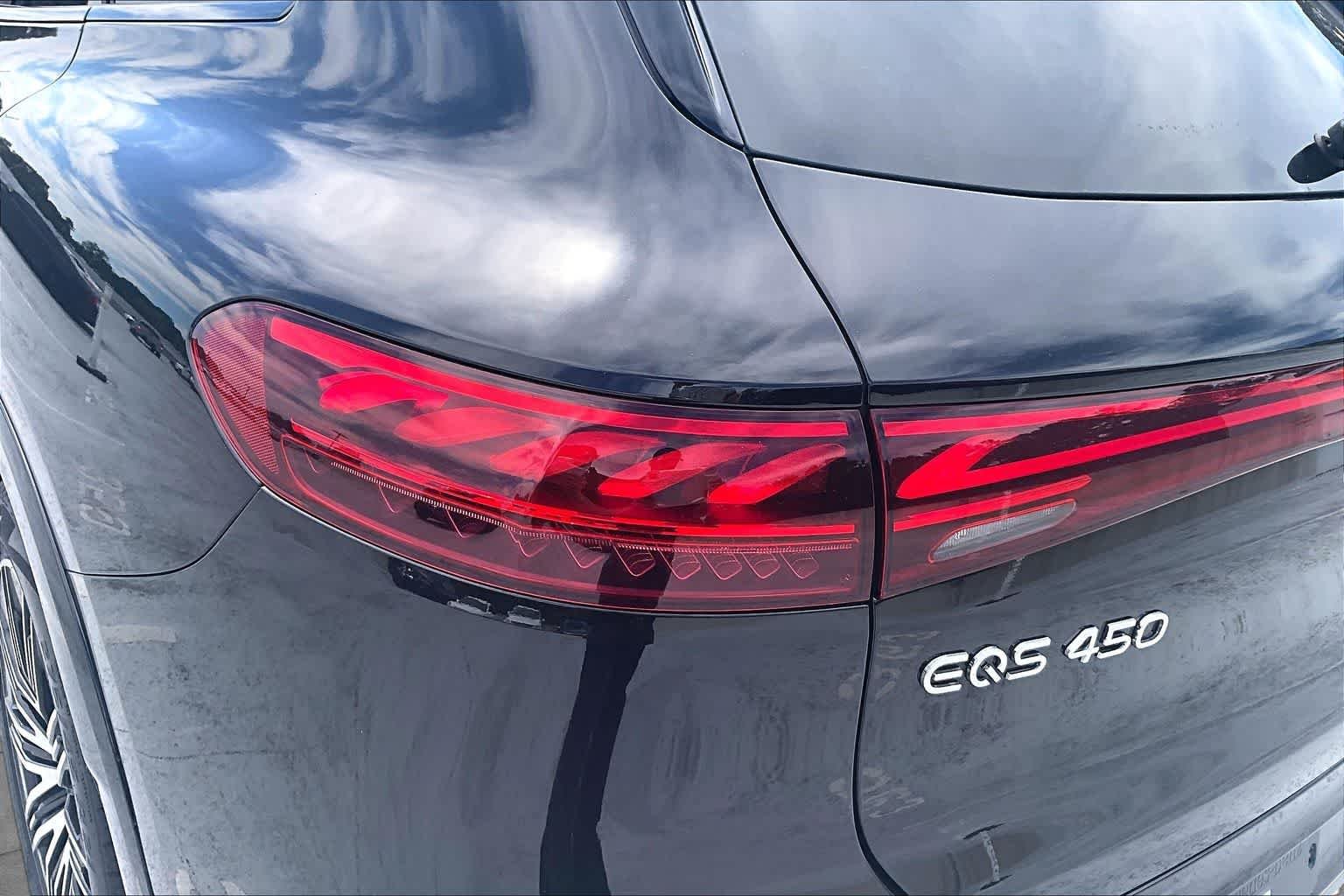 Used 2024 Obsidian Black Metallic Mercedes-Benz EQS 450 image 28