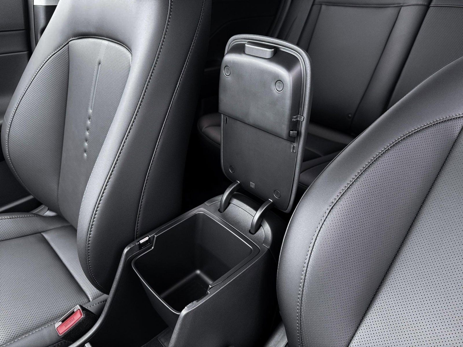 New 2026 Cyber Gray Metallic Hyundai SEL Premium image 12