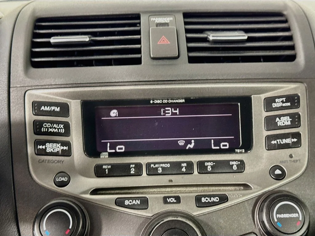 Used 2007 Cool Blue Metallic Honda EX-L image 17