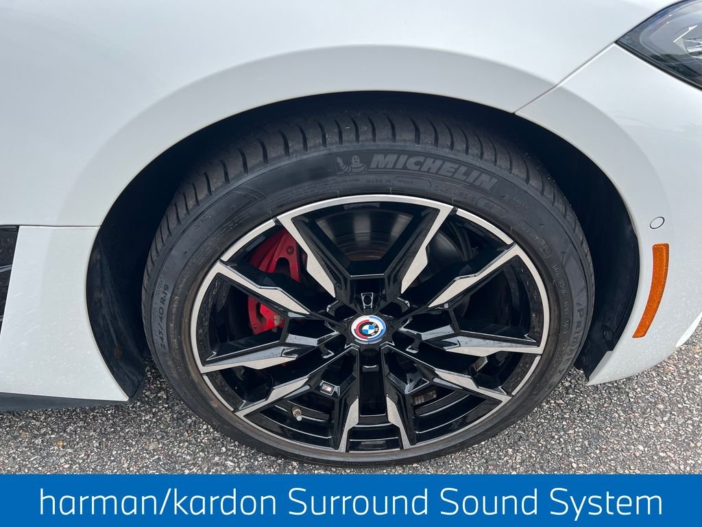 Used 2023 White BMW M50 image 7