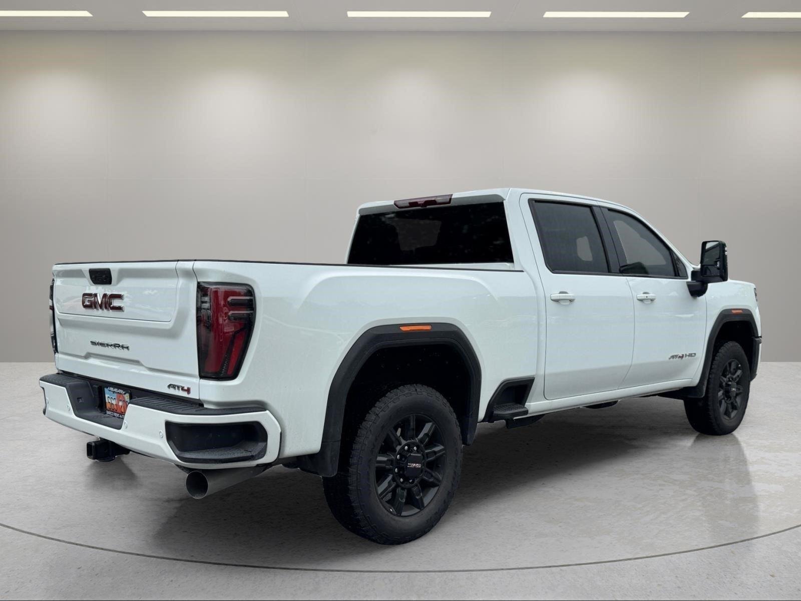 Used 2026 Summit White GMC AT4 image 5