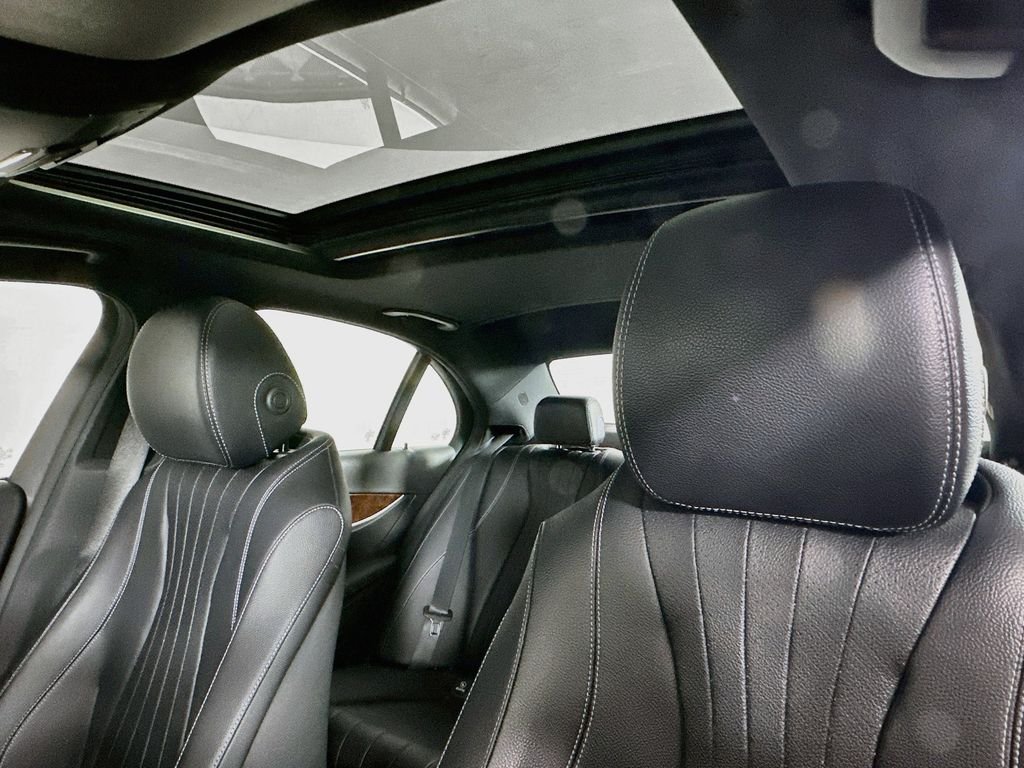 Used 2017 Gray Mercedes-Benz E 300 image 19