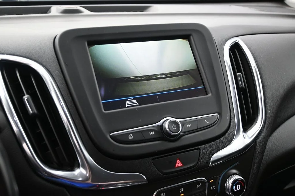 Used 2019 Gray Chevrolet LT image 26