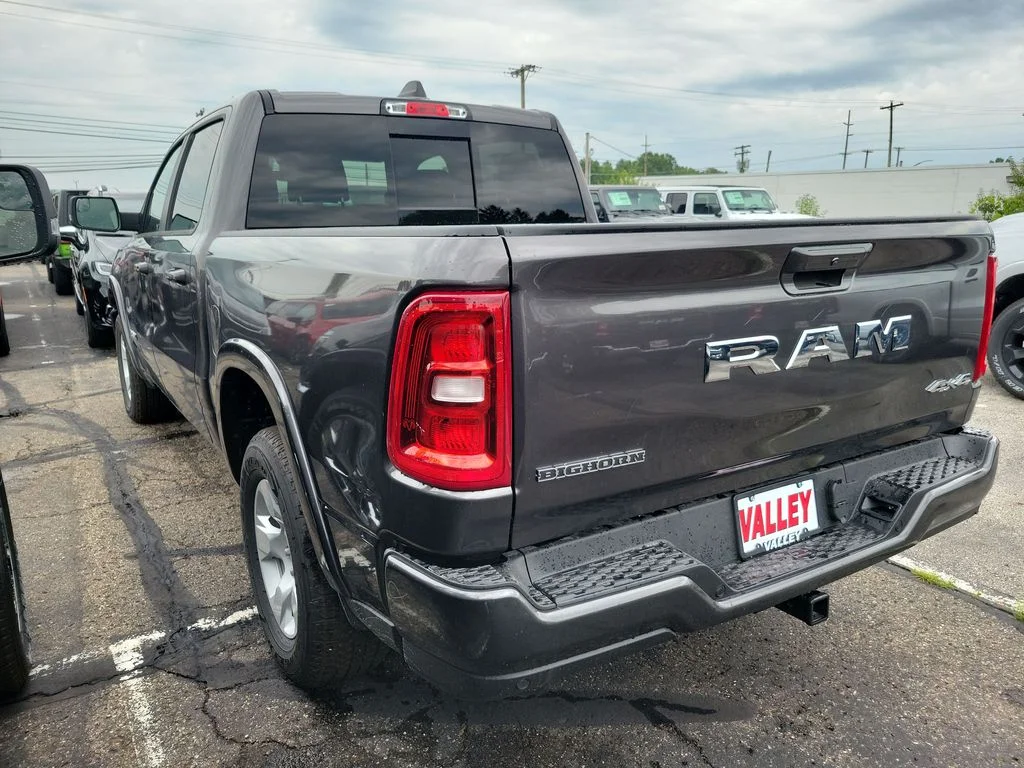 New 2026 Granite Crystal Metallic Clearcoat RAM Big Horn/Lone Star image 5