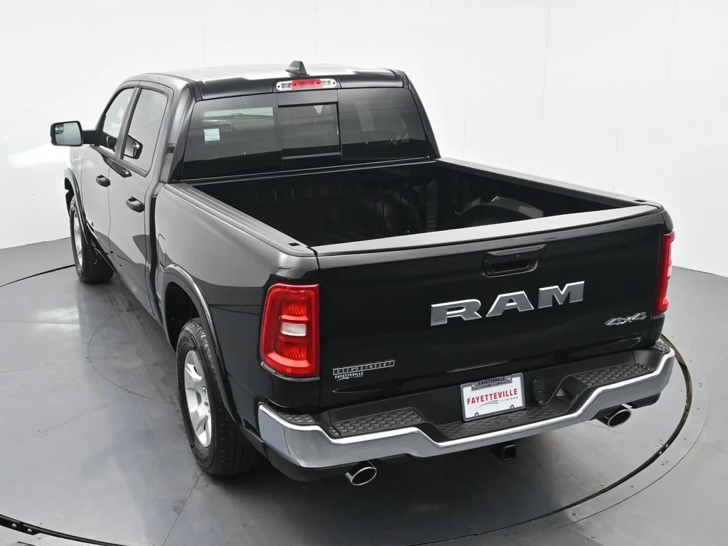 New 2026 Diamond Black Crystal Pearl-Coat Exterior Paint RAM Big Horn/Lone Star image 32