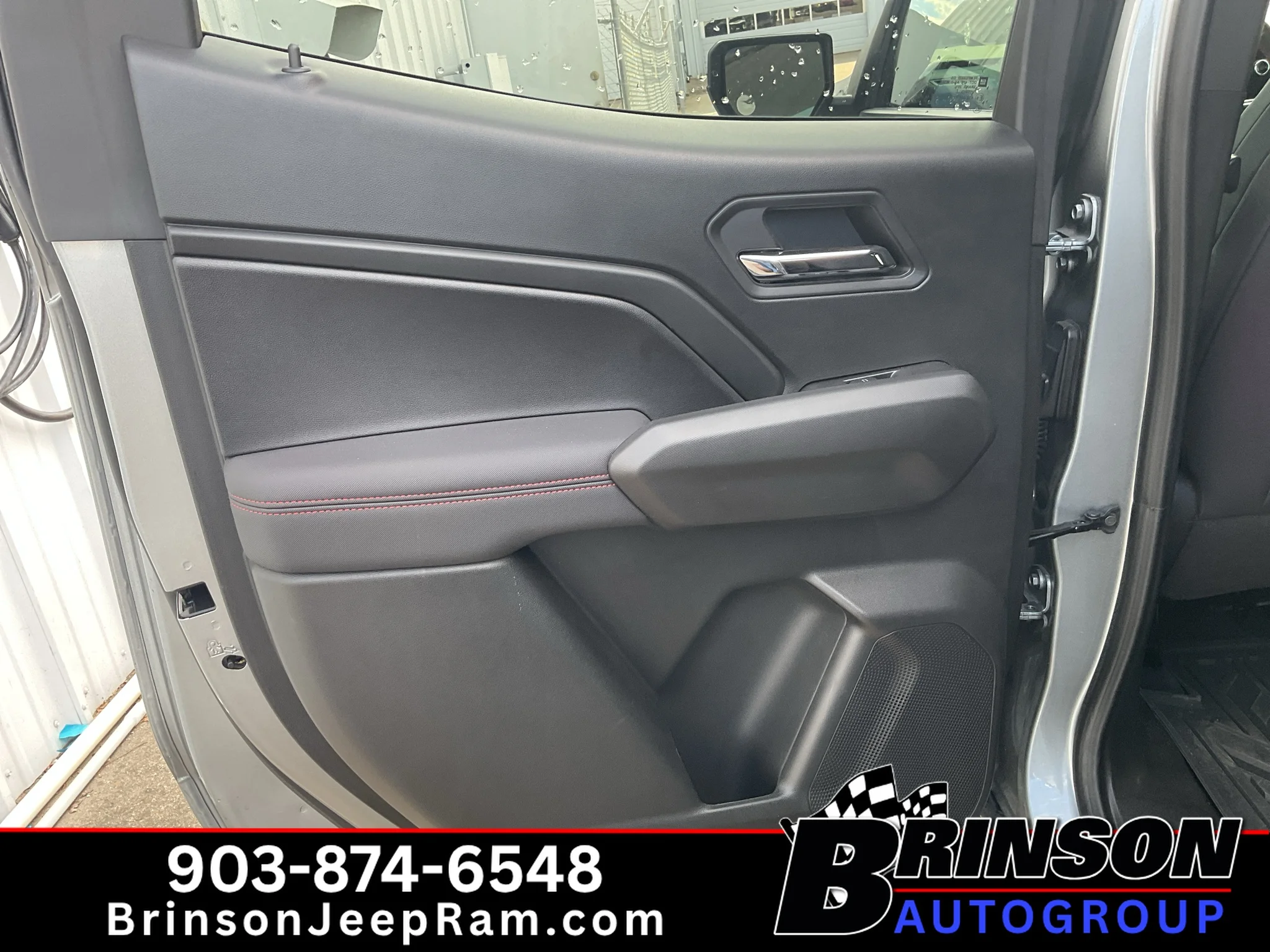 Used 2024 Sterling Gray Metallic Chevrolet 4WD Z71 image 26