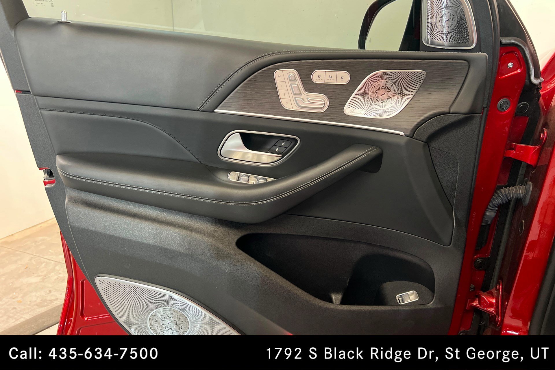 Certified Used 2021 designo Cardinal Red Metallic Mercedes-Benz AMG® GLE 53 image 15