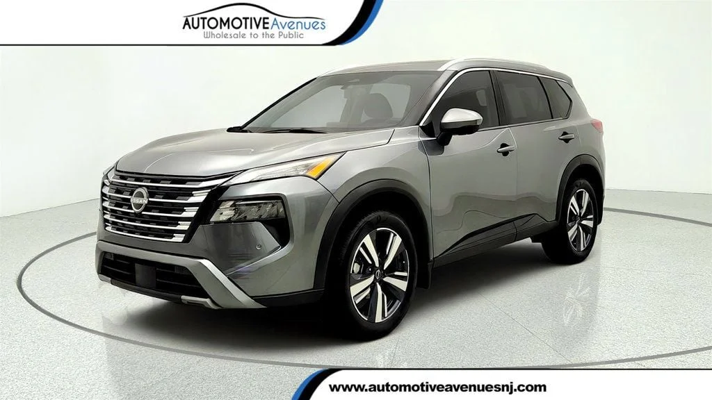 Used 2024 Gun Metallic Nissan FWD SL w/ Premium Pkg image 1