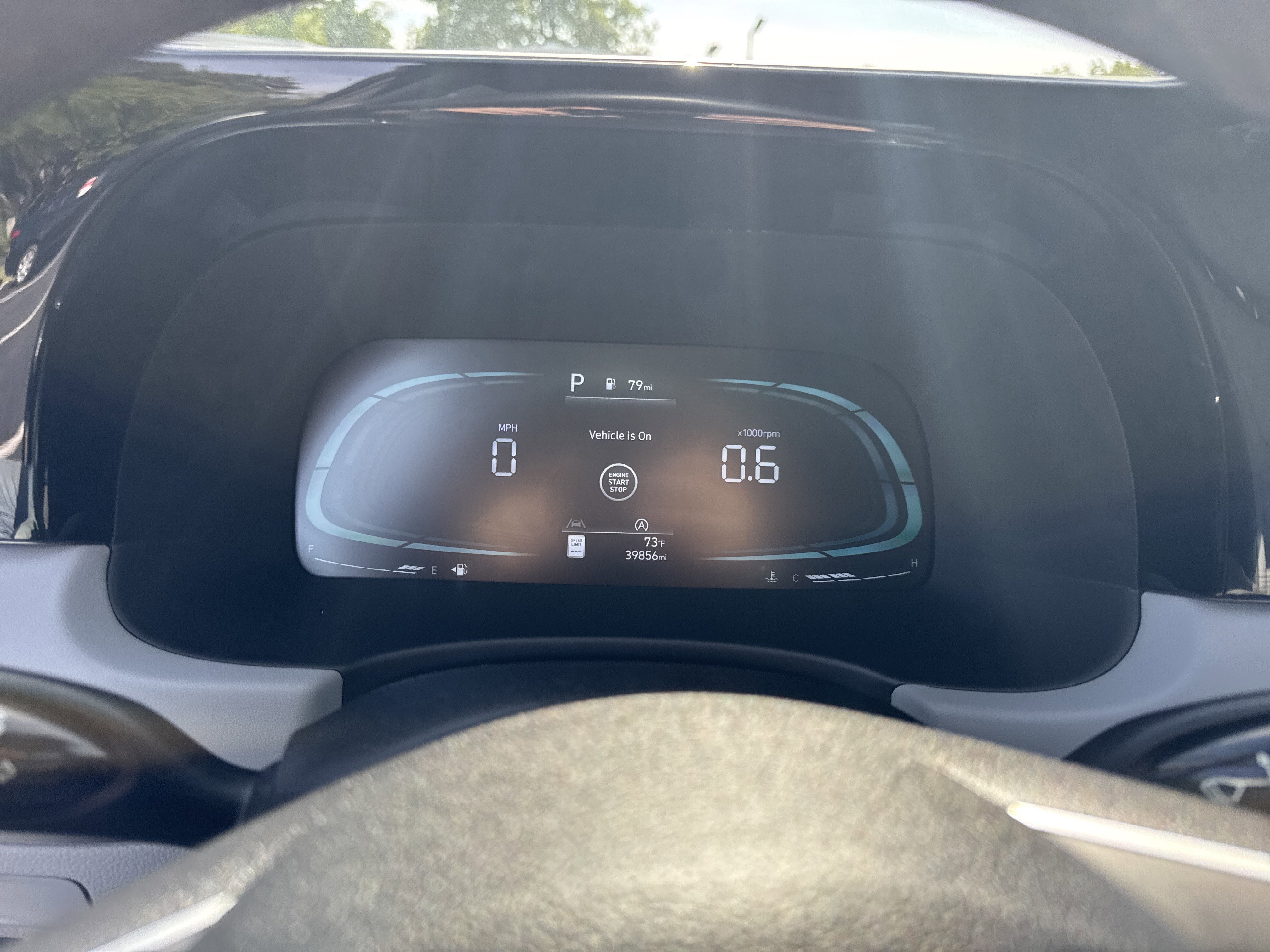 Used 2025 Moonlight Cloud Hyundai SEL image 18