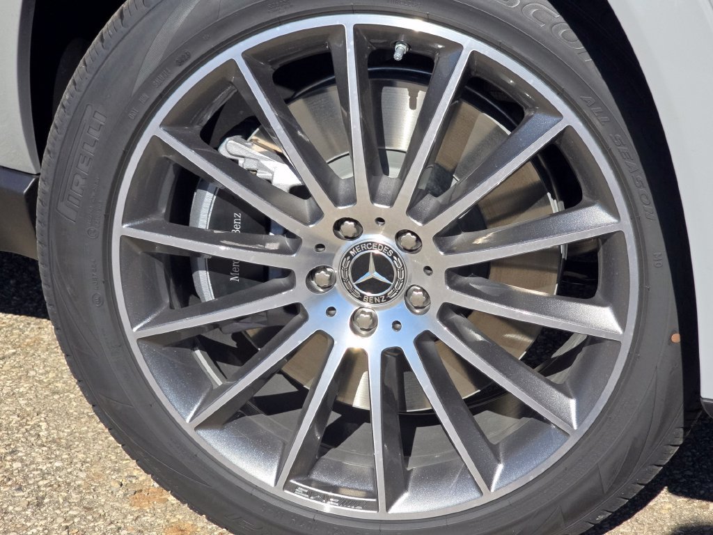 New 2027 MANUFAKTUR Alpine Grey Mercedes-Benz GLE 450 image 49