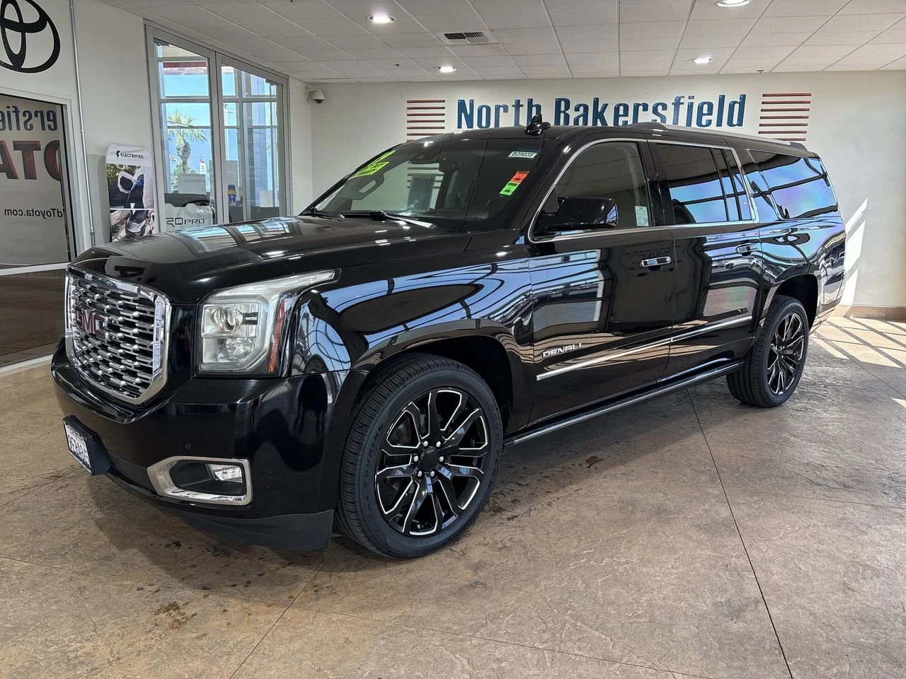 2019 GMC Yukon Denali AWD's photo