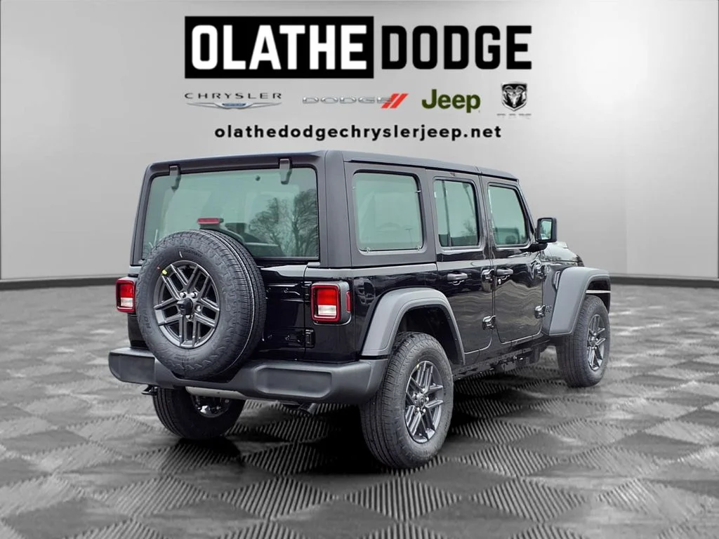 New 2026 Black Clear-Coat Exterior Paint Jeep Sport image 25
