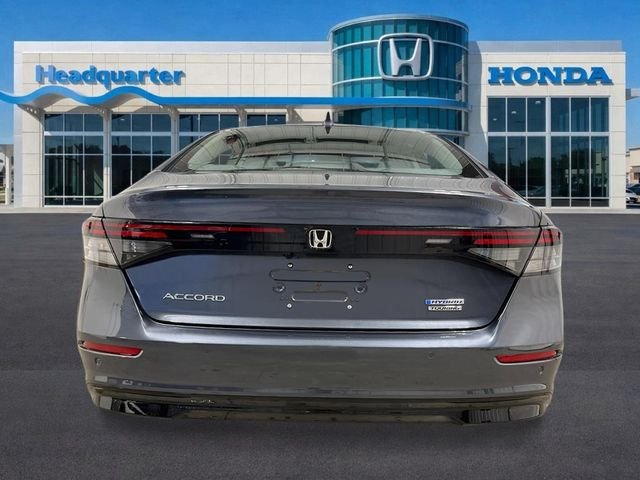 New 2026 Meteorite Gray Metallic Honda Touring image 4