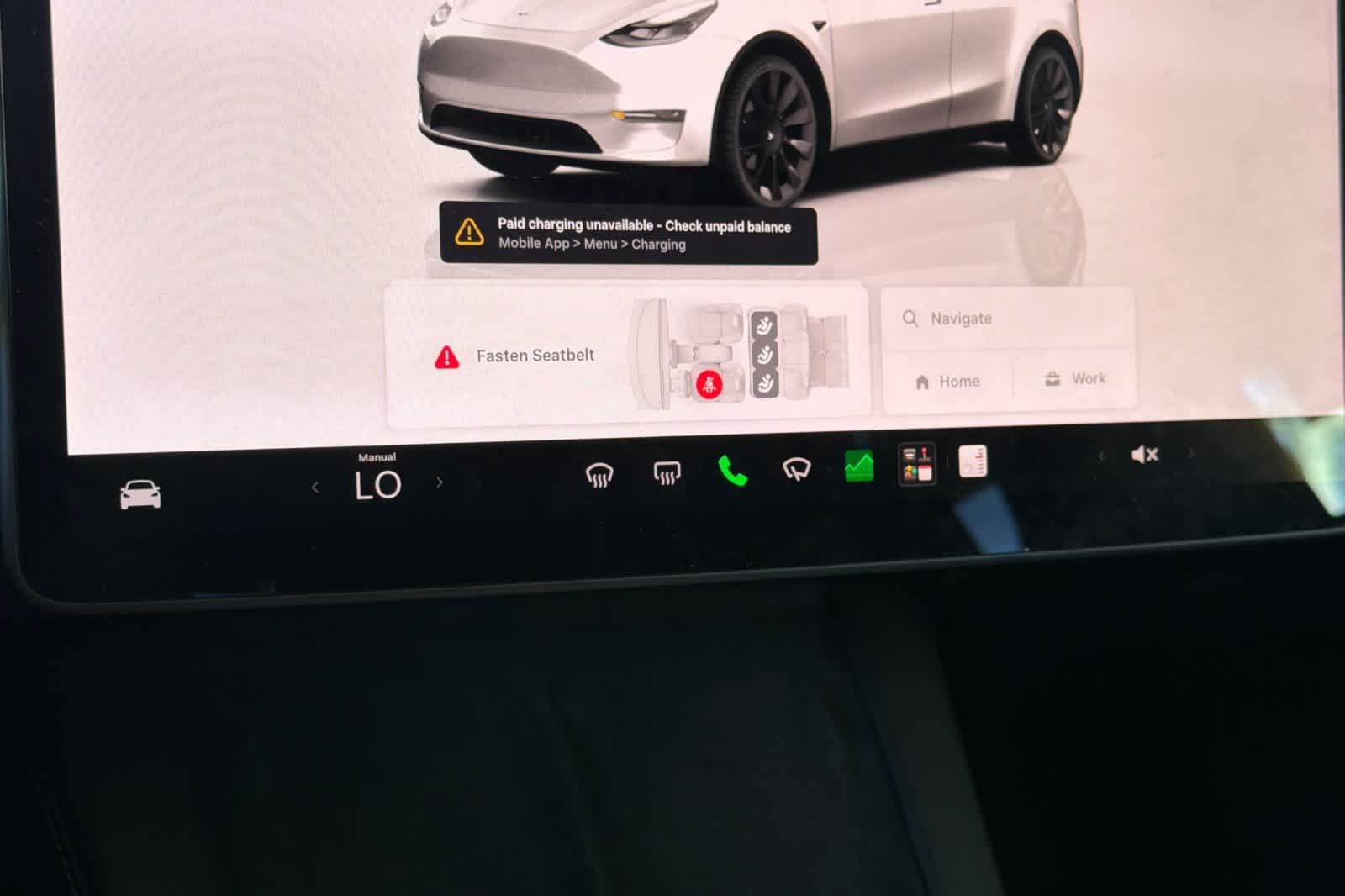 Used 2023 White Tesla  image 23