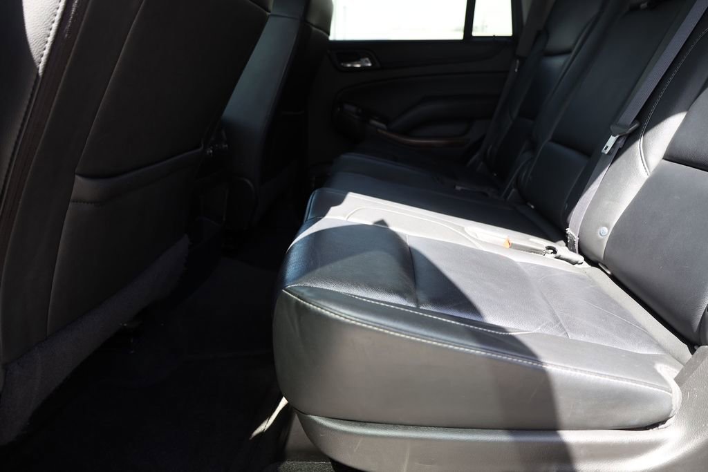 Used 2016 Black Chevrolet LT image 17