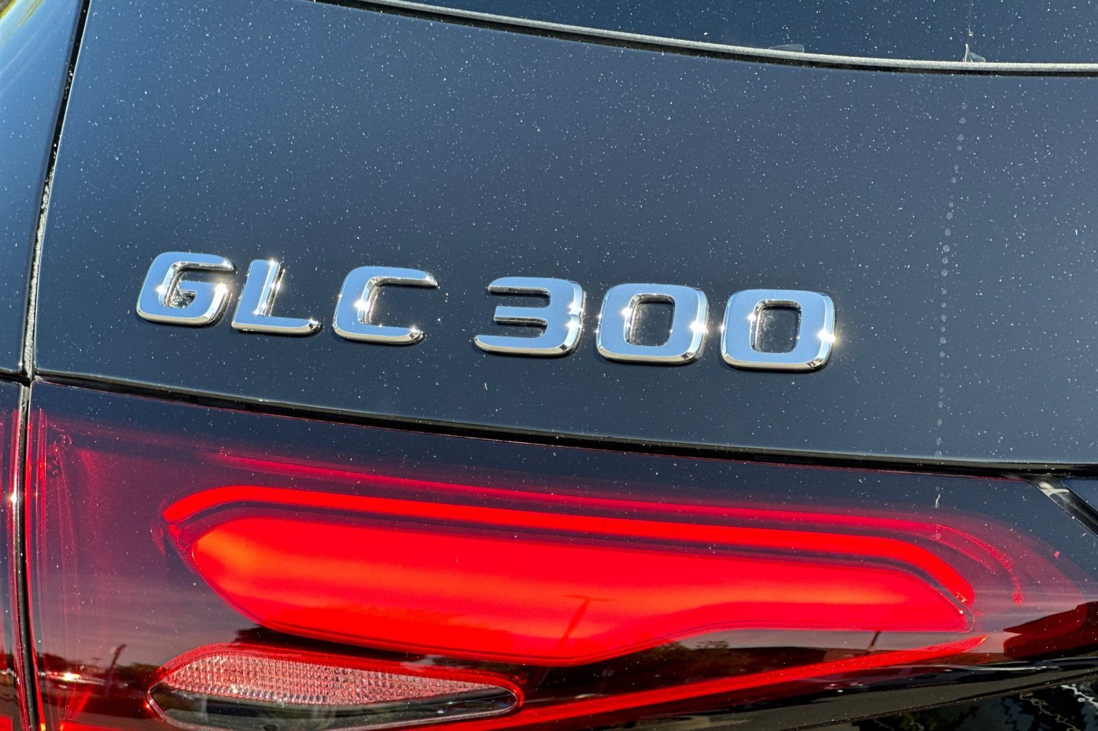 Certified Used 2026 Black Mercedes-Benz GLC 300 image 27