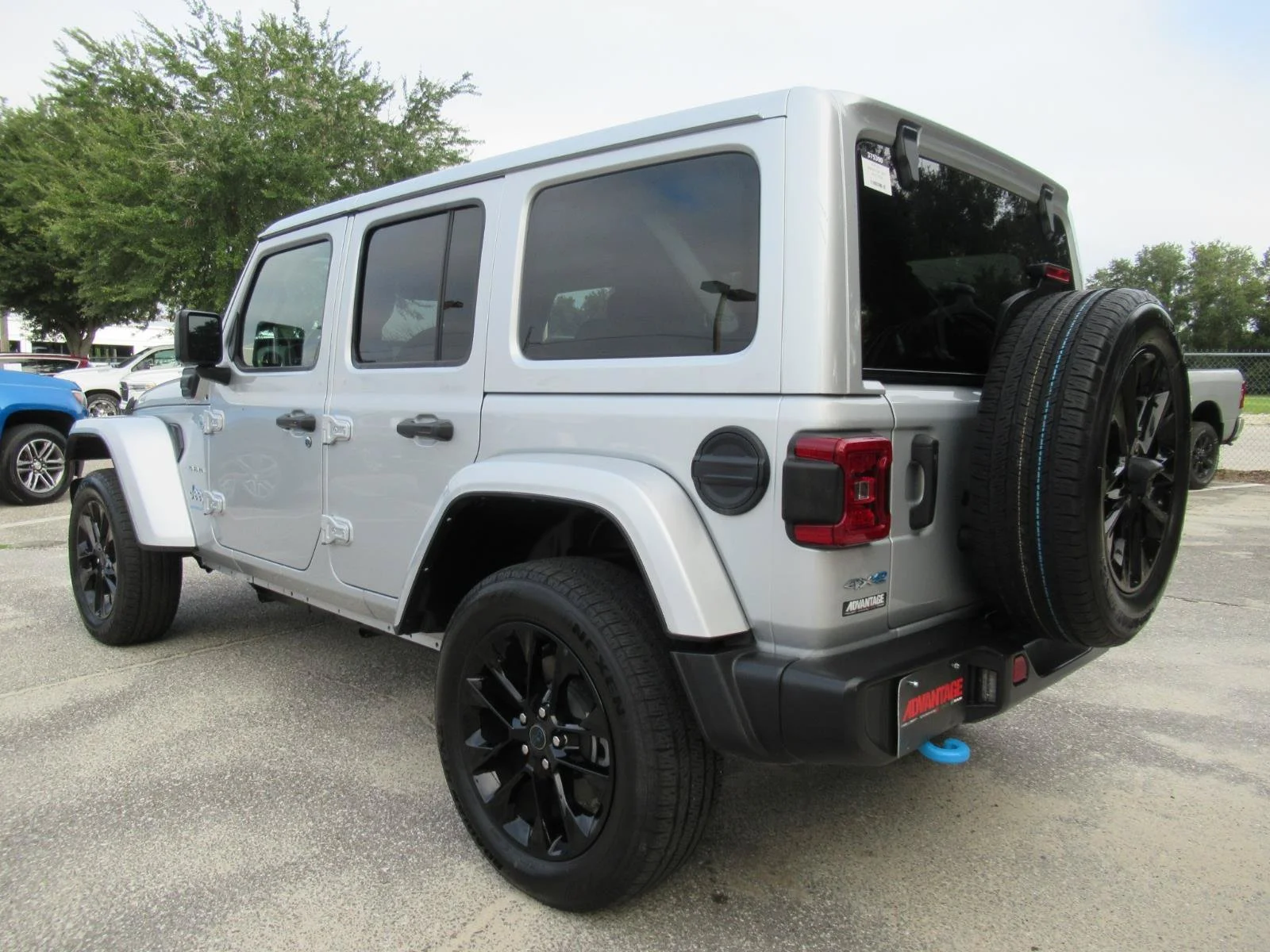 Certified Used 2024 Silver Jeep Sahara 4xe image 5