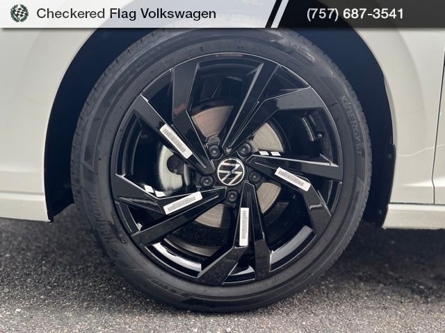 2026 Volkswagen Jetta SE - Photo 14