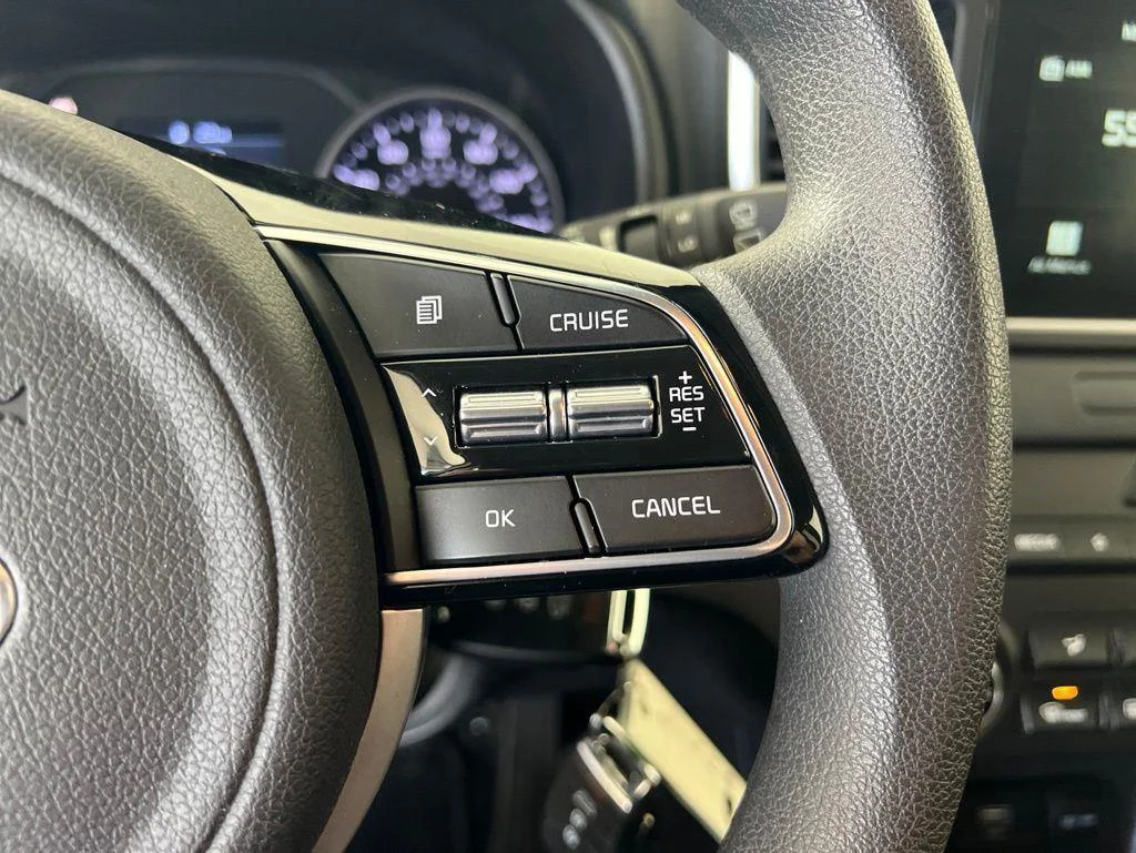 Used 2020 Red Kia LX image 10