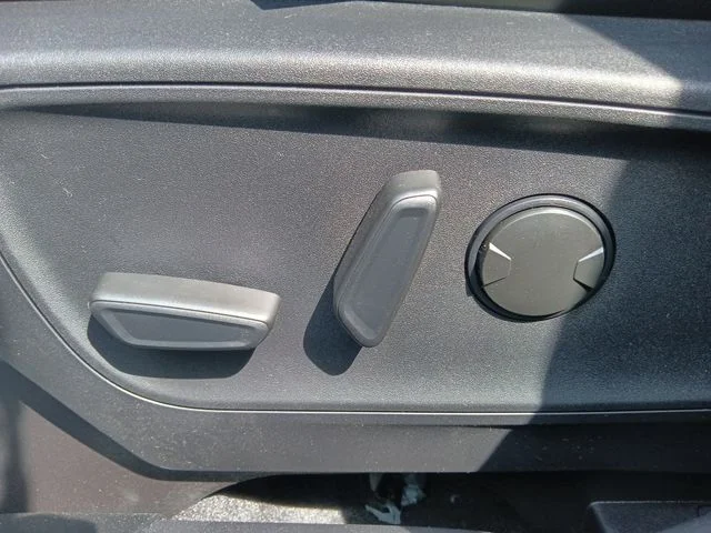 New 2026 Space White Metallic Ford Outer Banks® image 16