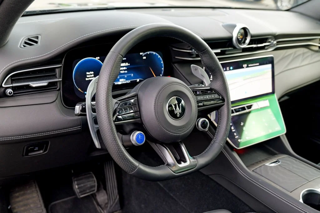 New 2025 Nero Noctis Black Maserati Base image 21