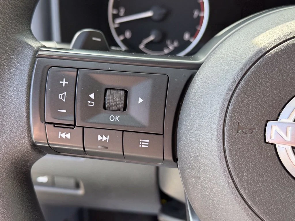 Used 2024 Gray Nissan SV image 32