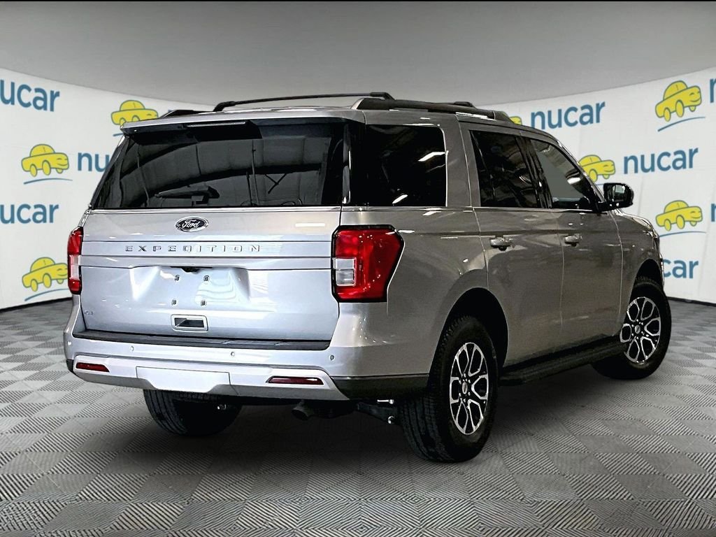Used 2024 Silver Ford XLT image 6