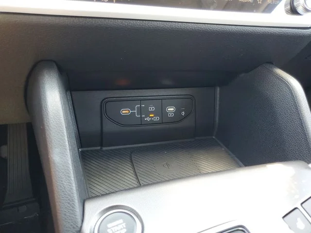 2026 Kia Sportage SX - Photo 21