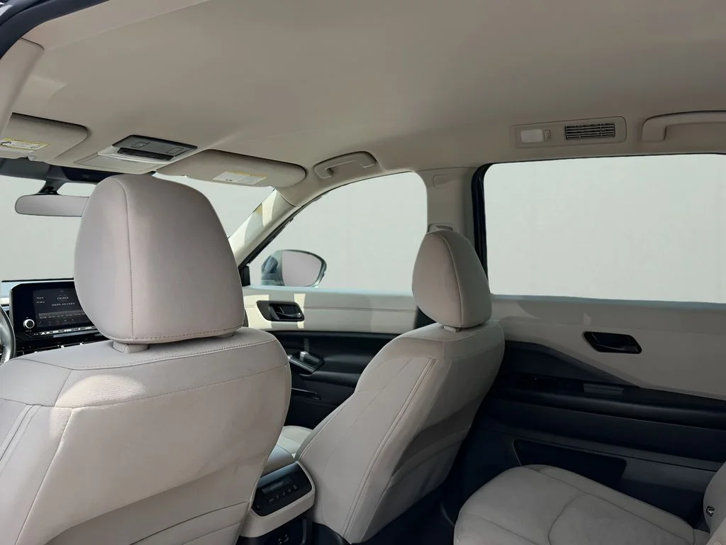 Used 2024 Deep Ocean Blue Nissan SV image 16