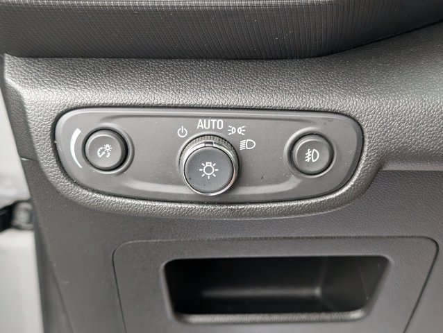 Used 2023 Gray Chevrolet LT image 18