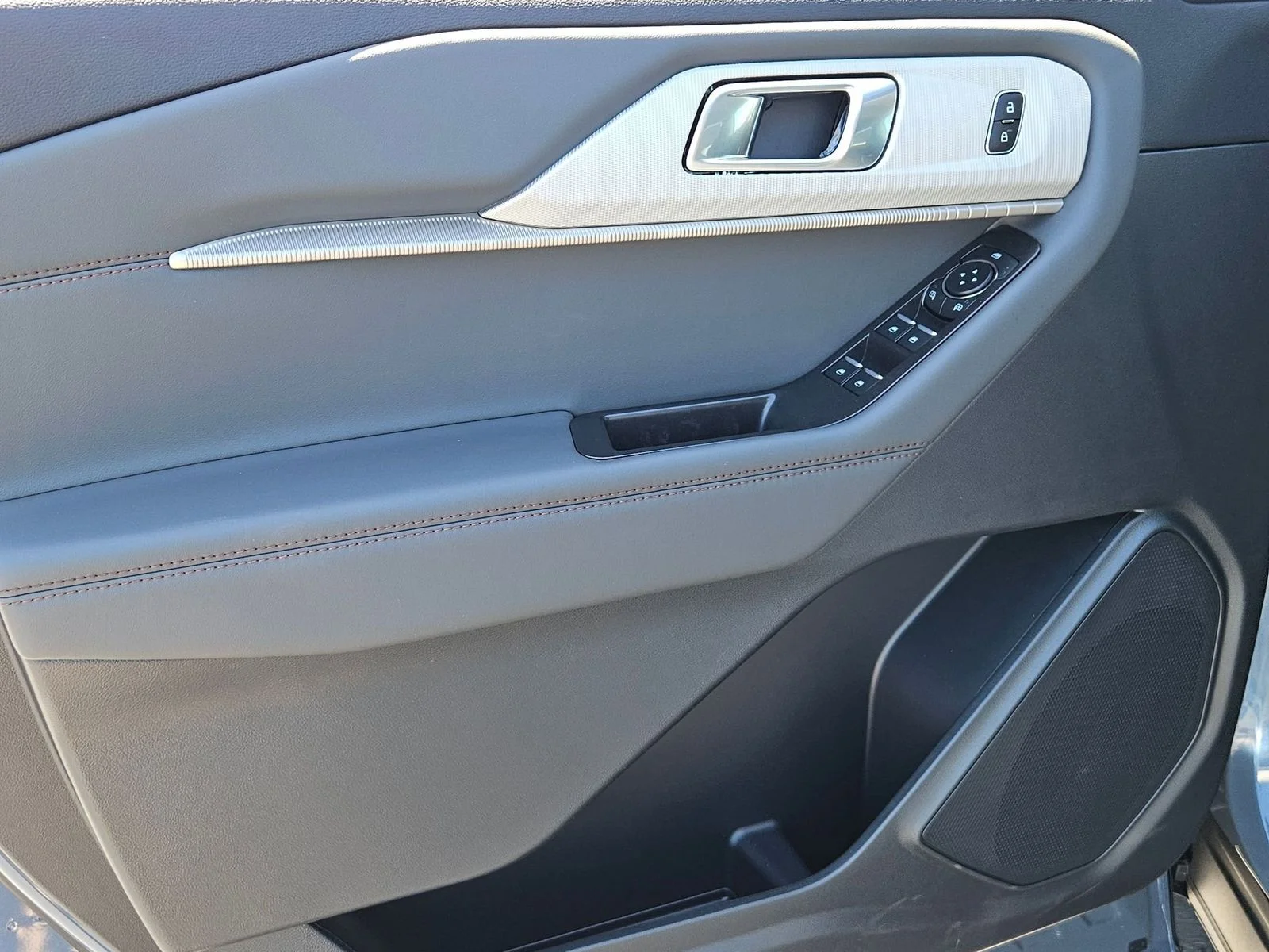 New 2026 Vapor Blue Metallic Ford Active image 11