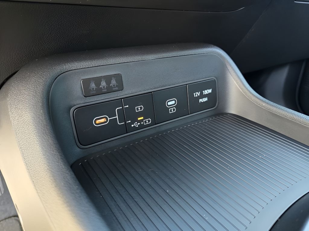 New 2026 Soultronic Orange Pearl Hyundai SE image 20