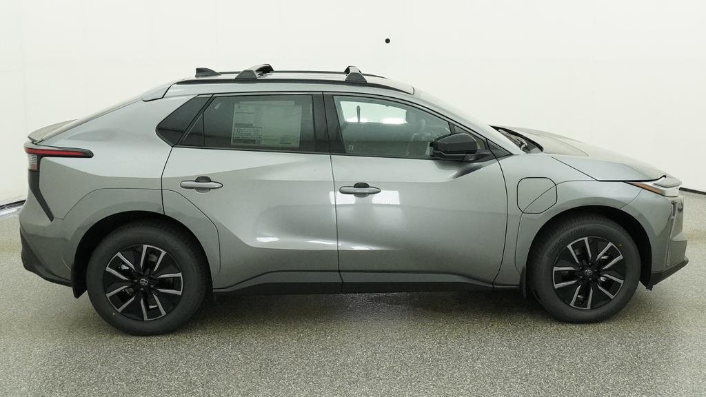 New 2026 Heavy Metal Toyota XLE image 14