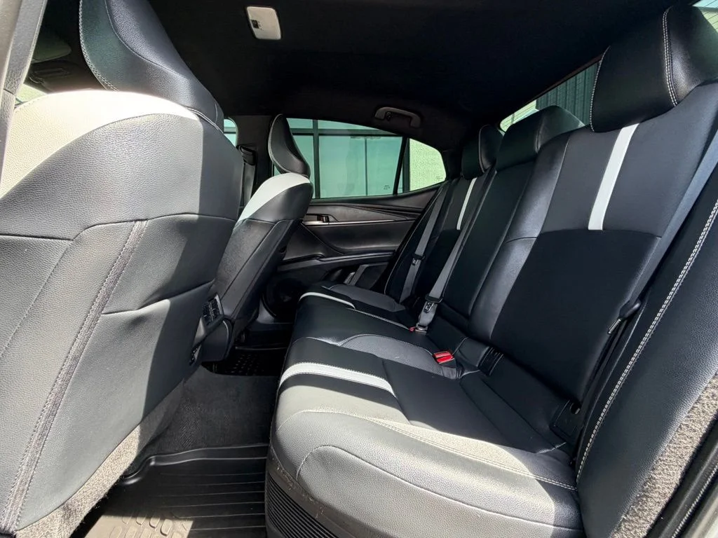 Used 2026  Toyota SE image 21